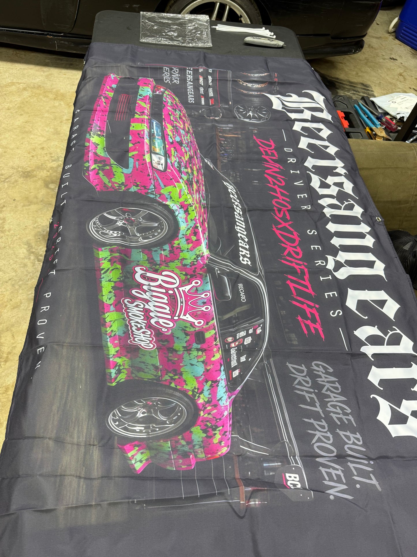 Beersangears Devin driver series garage flag